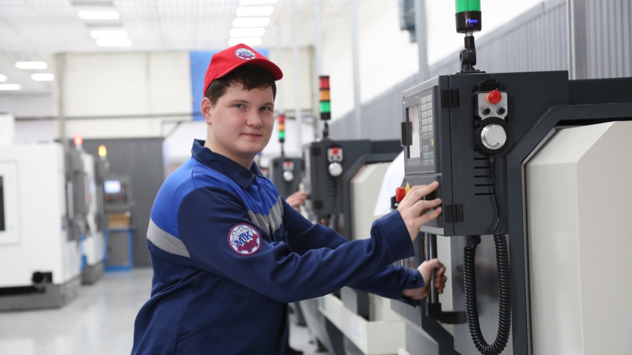 Студент Московского технологического колледжа Иван Юдин