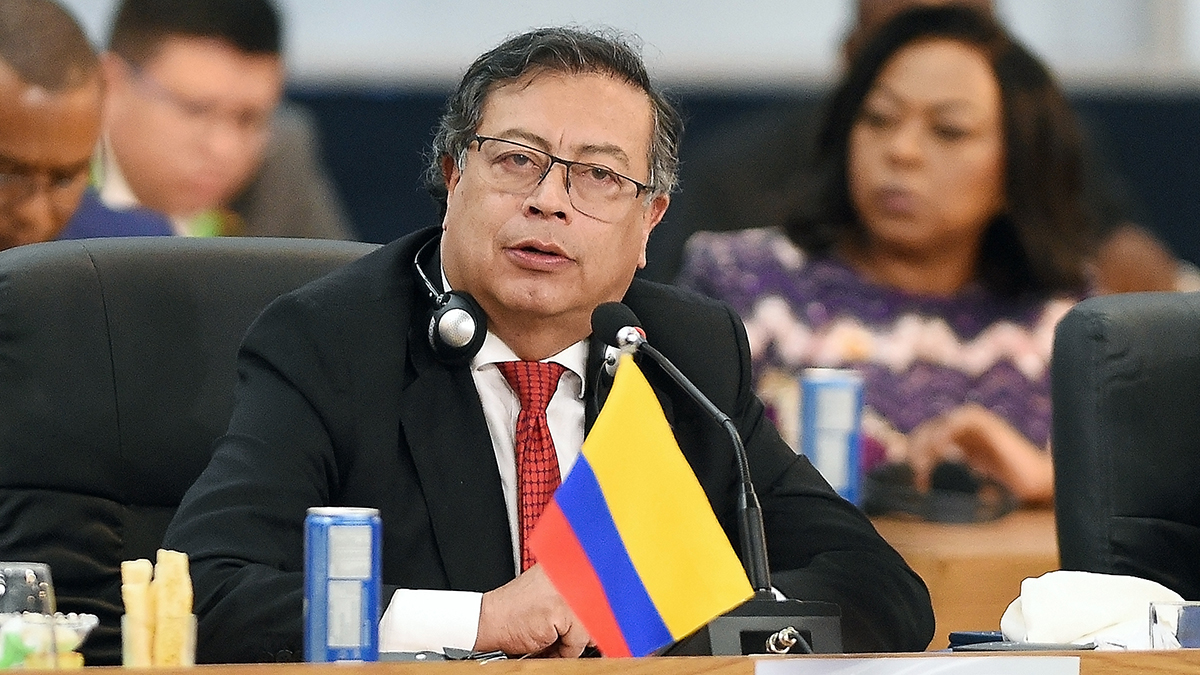 «Это армии тьмы»: Петро заявил о планах разорвать отношения с НАТО