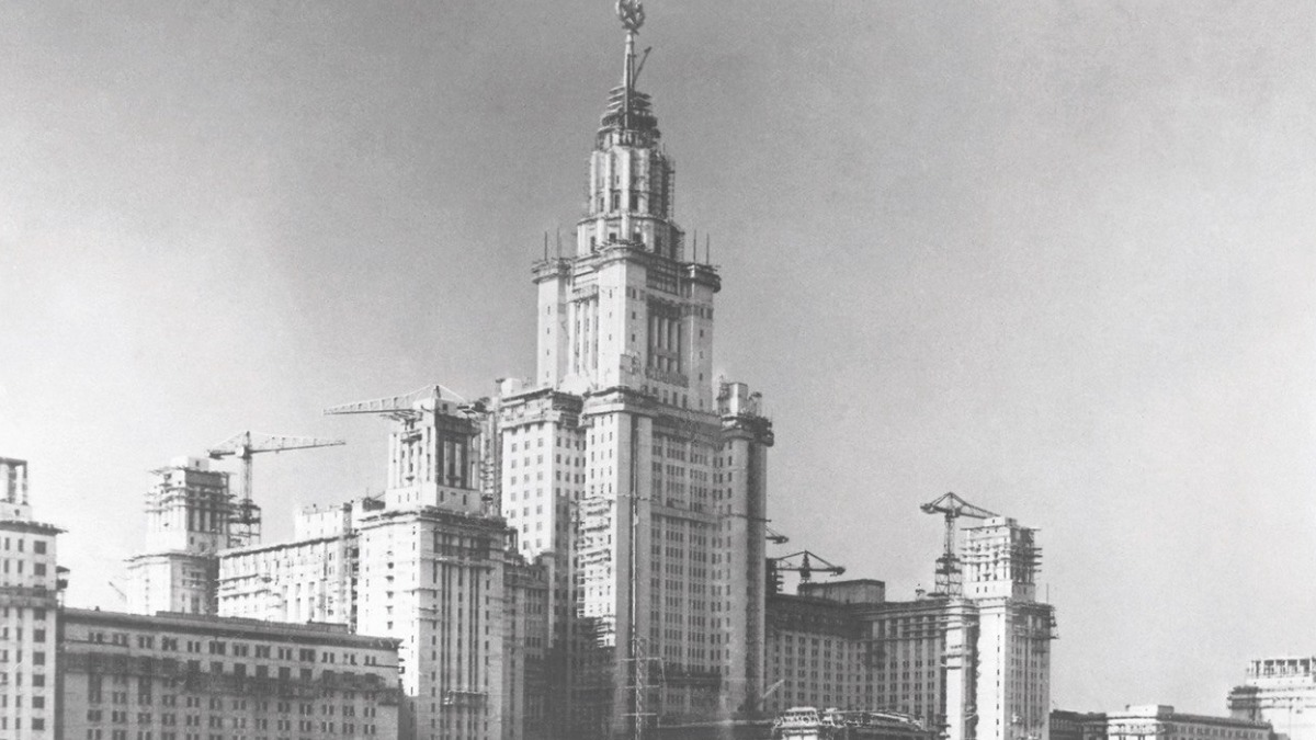 В московских парках пройдут фотовыставки о строительстве в годы Великой Отечественной войны