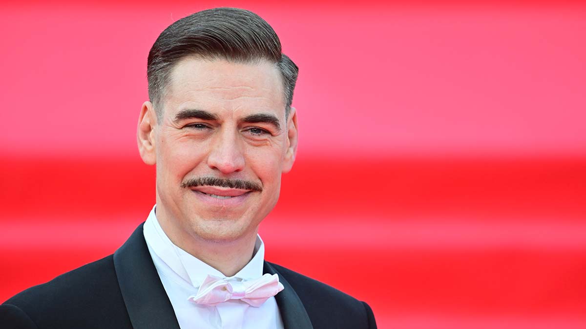 Актера Дмитрия Дюжева обязали выплатить десять тысяч за непогашенный штраф