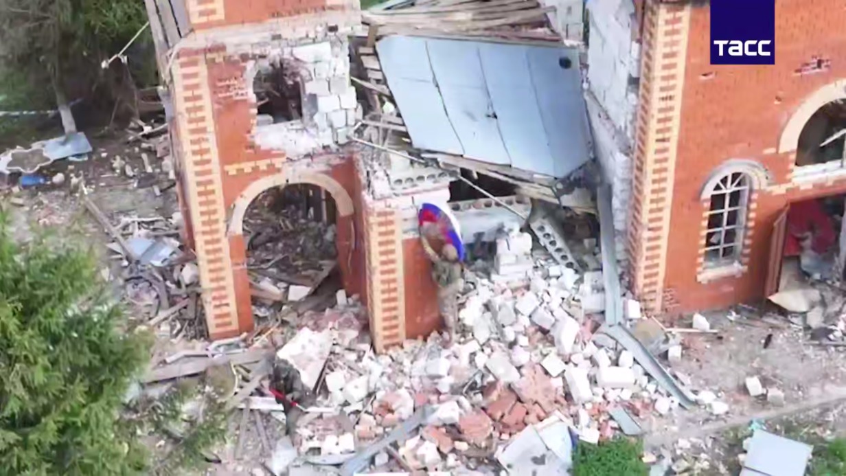 680fa74782682c0f4df6272a Появились кадры совместной работы бойцов России и КНДР