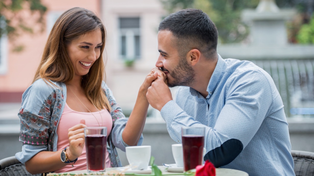 Сапиодейтинг: что это такое и как работает