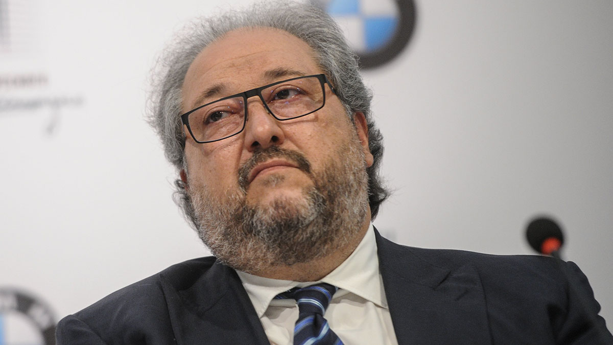 Столичный суд взыскал с бизнесмена Минца и его сына 61,2 миллиарда по долгам