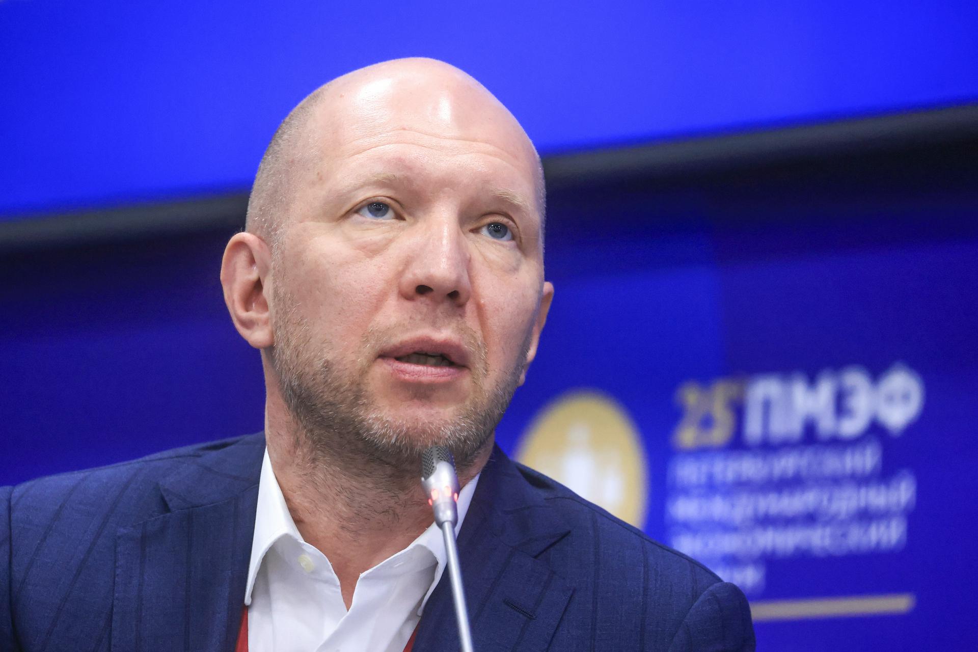 «Нужно судить»: ведущий Кузичев назвал подонками тех, кто уехал из РФ и помогал ВСУ