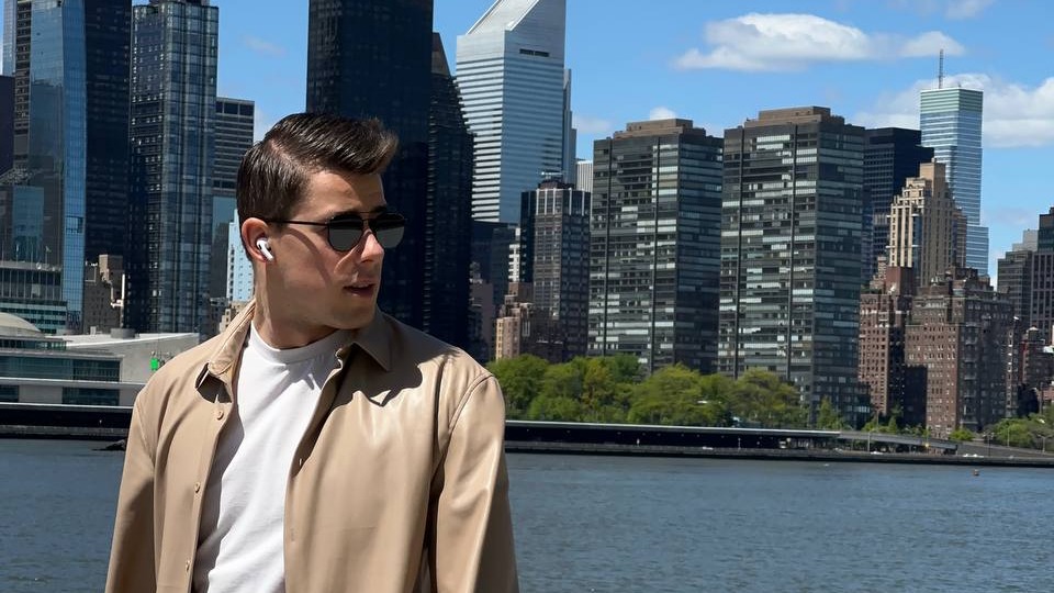 Что известно о смерти бизнес-коуча Артема Афонина на Бали