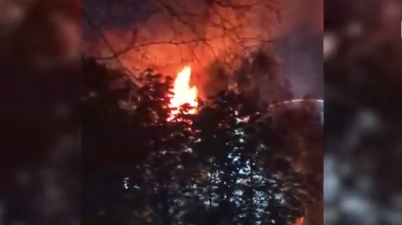 СМИ: Число погибших при пожаре в Москве выросло до трех, пострадали двое детей