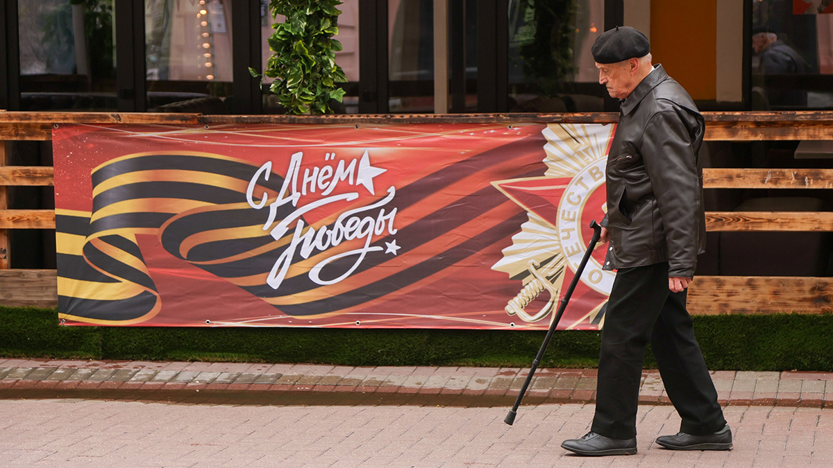 С наступающим Днем Победы читателей «Вечерней Москвы» поздравили участники спецоперации 