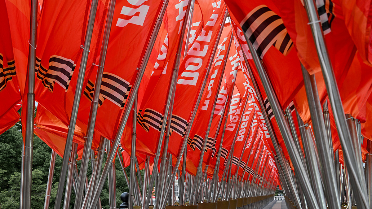 Экскурсоводы Москвы рассказали, куда пойти с детьми в День Победы