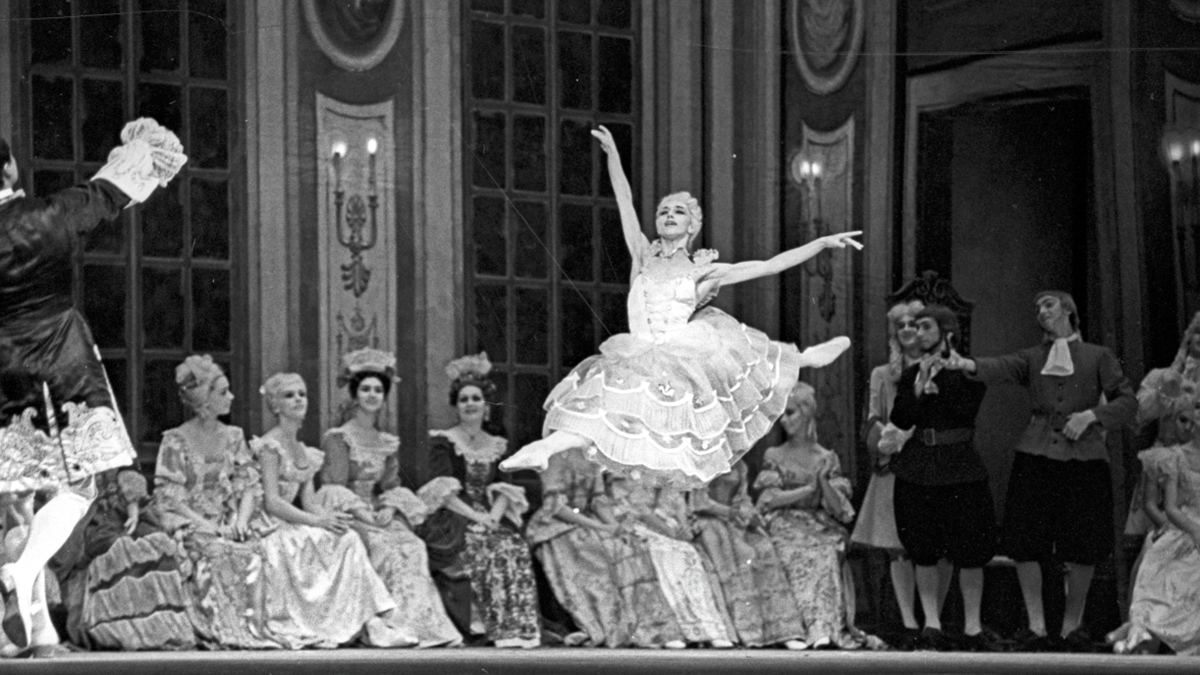 Режиссер Иванов поделился воспоминаниями о покойной балерине Осипенко