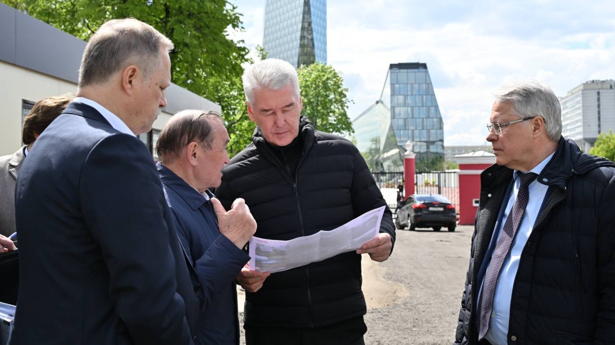 Собянин: Реконструкция исторического стадиона «Металлург» завершится в этом году