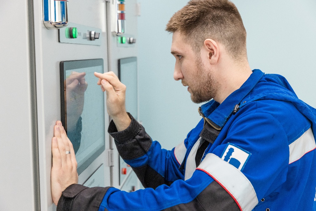 «Газпром нефть» расширила доступ к инновационному образованию для студентов из регионов 