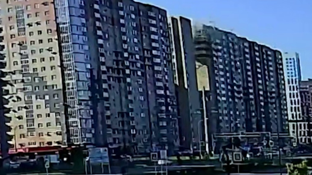 Появились кадры с моментом взрыва в жилом доме в Ставрополе