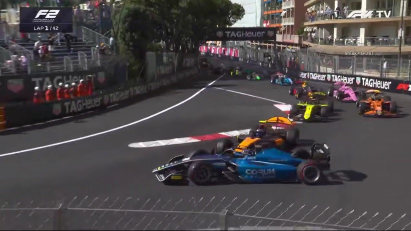 Массовая авария случилась на старте Гран-при Монако «Формулы-2»