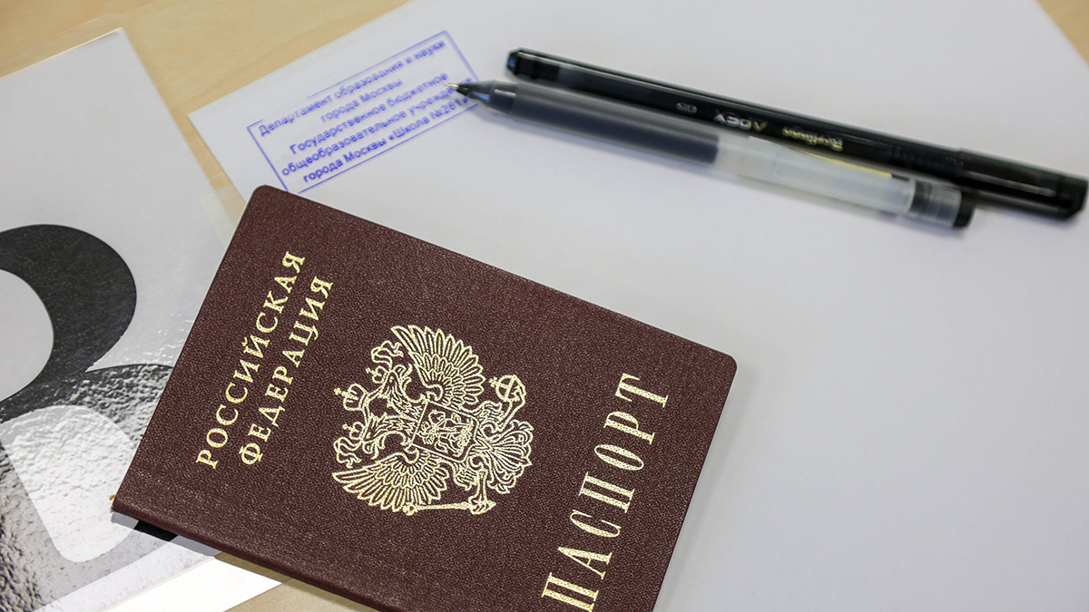 Рособрнадзор запретил проводить ЕГЭ в кабинетах с круглыми столами