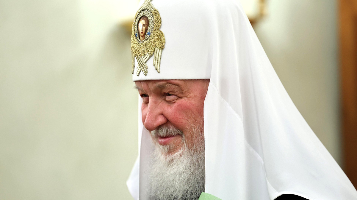 Патриарх Кирилл объяснил, почему православным не стоит пить