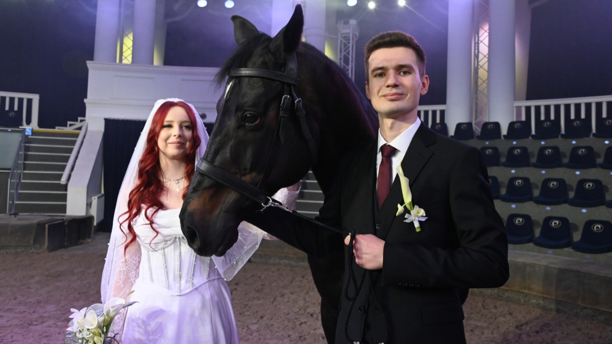 Свадьба Алексея Дайнеко и Ольги Друговой на ВДНХ