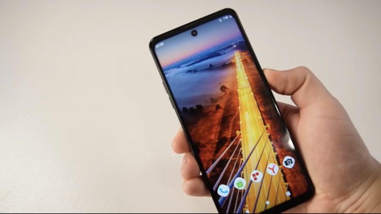 AQPhone M11: характеристики, цена, что известно