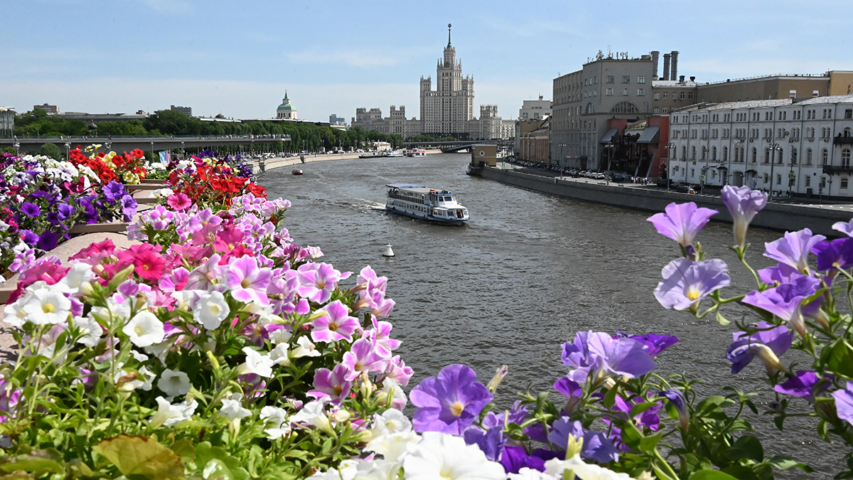 Выставка «Элементы искусства» пройдет в столице с 10 июля по 31 августа