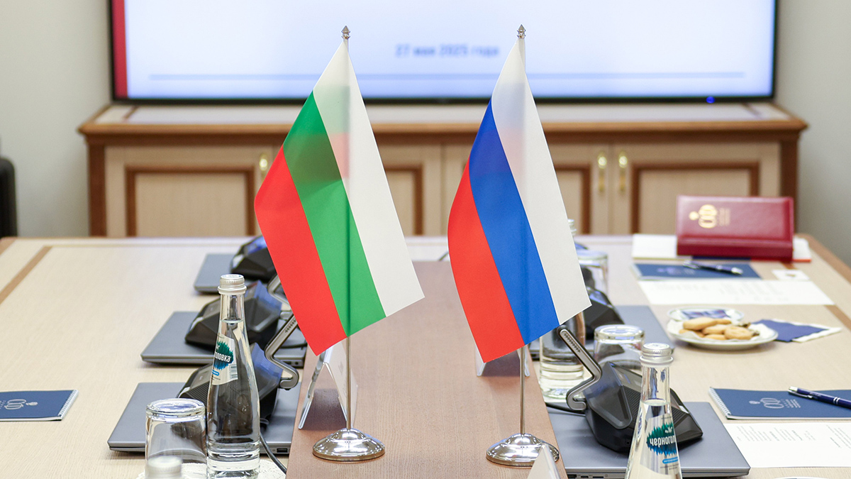 Депутат Георгиев: В парламенте Болгарии обсуждают снятие всех санкций с России