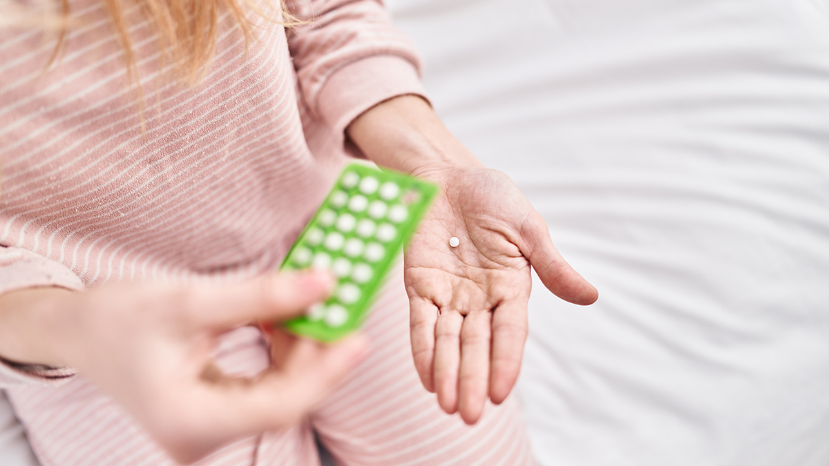 Shot: Шестиклассница из Москвы выпила 20 таблеток, чтобы похудеть