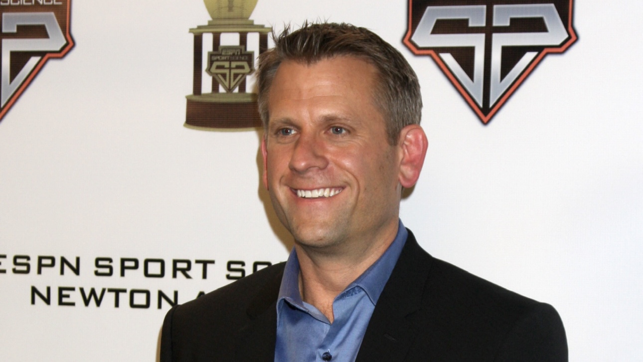 Известный американский телеведущий Джон Бренкус покончил с собой в 54 года