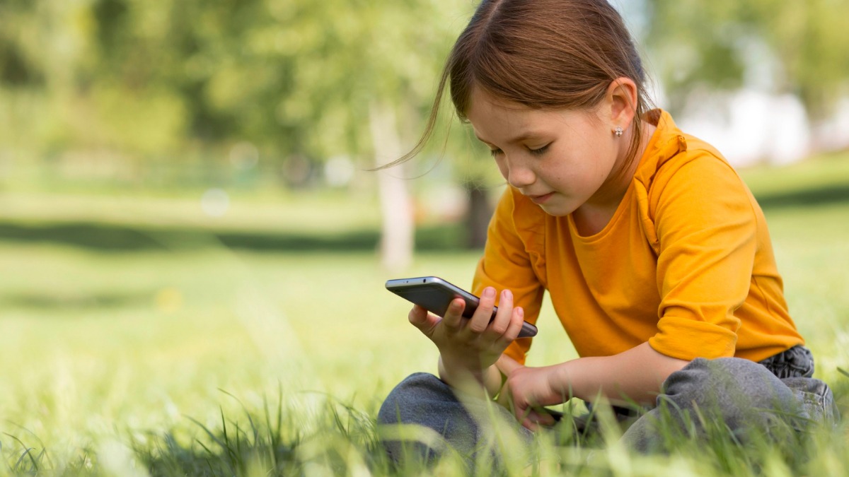 Мошенничество в отношении школьников растет в каникулы — предупреждают аналитики 