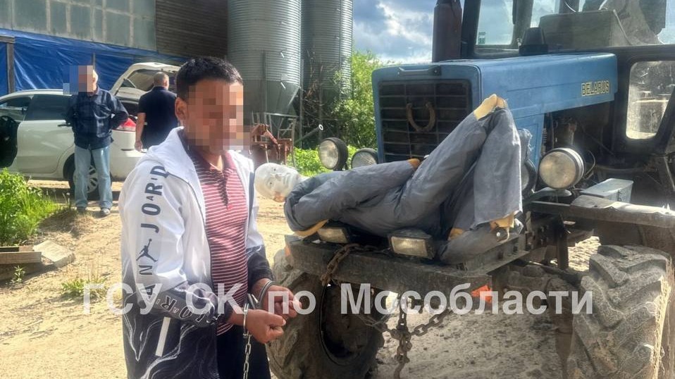 СК возбудил дело после того, как тракторист задавил ребенка и выкинул труп в реку