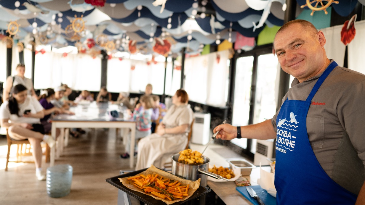 Более 500 мастер-классов и лекций предлагает гостям фестиваль «Москва — на волне. Рыбная неделя»