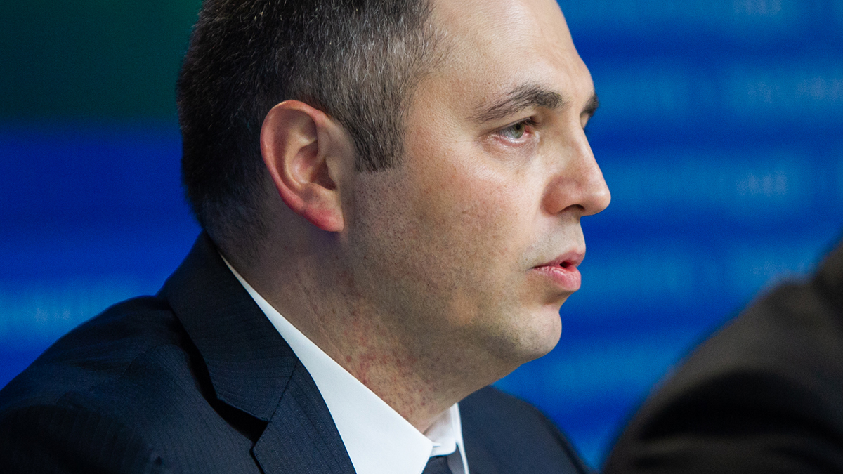 Железняк: Портнов перед смертью встречался в Мадриде с партнером Зеленского