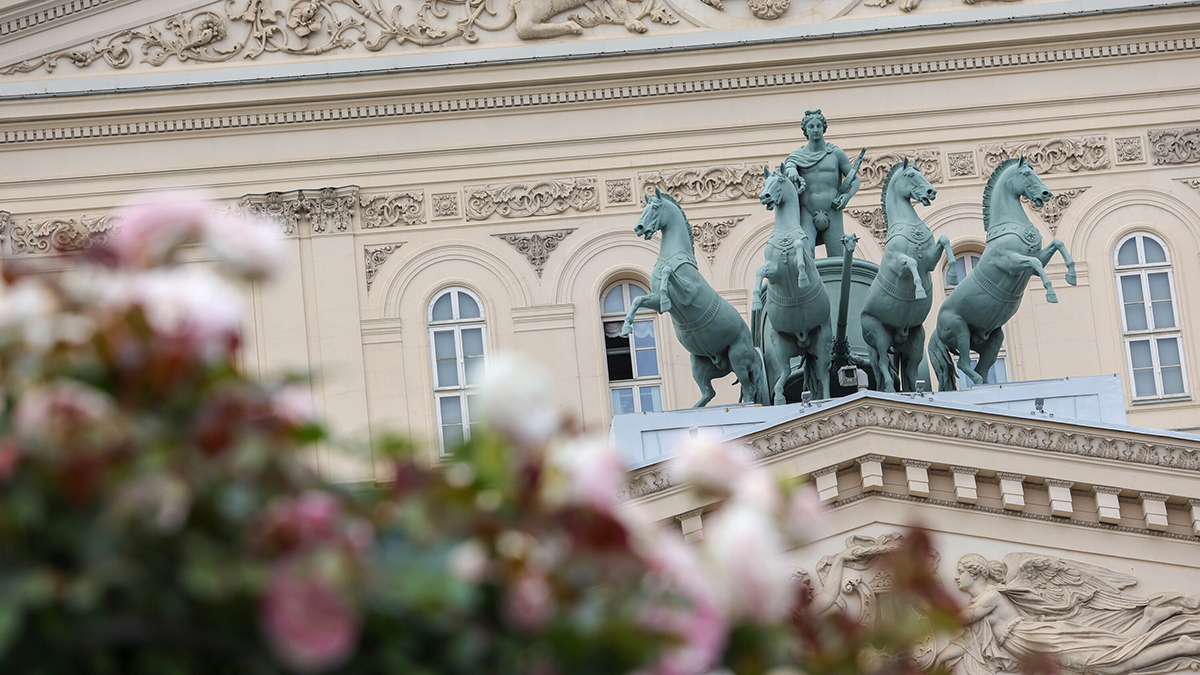 Фойе Большого театра откроют до 31 августа, чтобы почтить память Родиона Щедрина