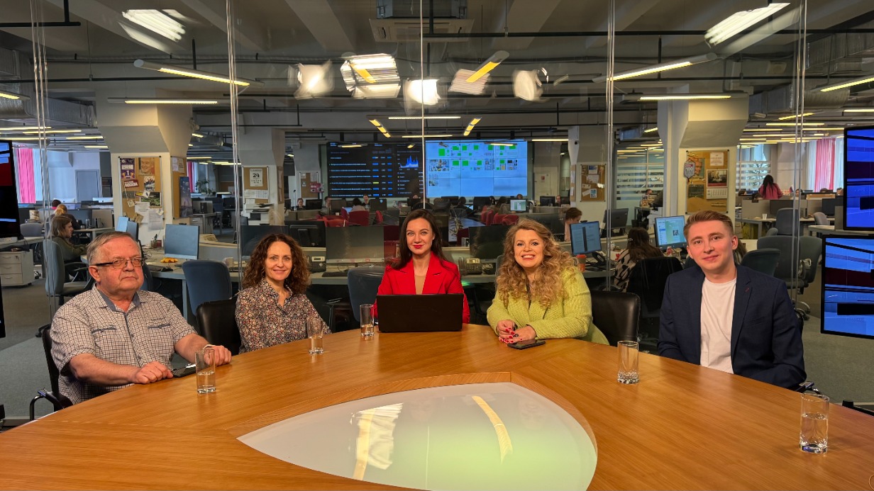 Эксперты обсудили, как медиаформаты влияют на молодое поколение