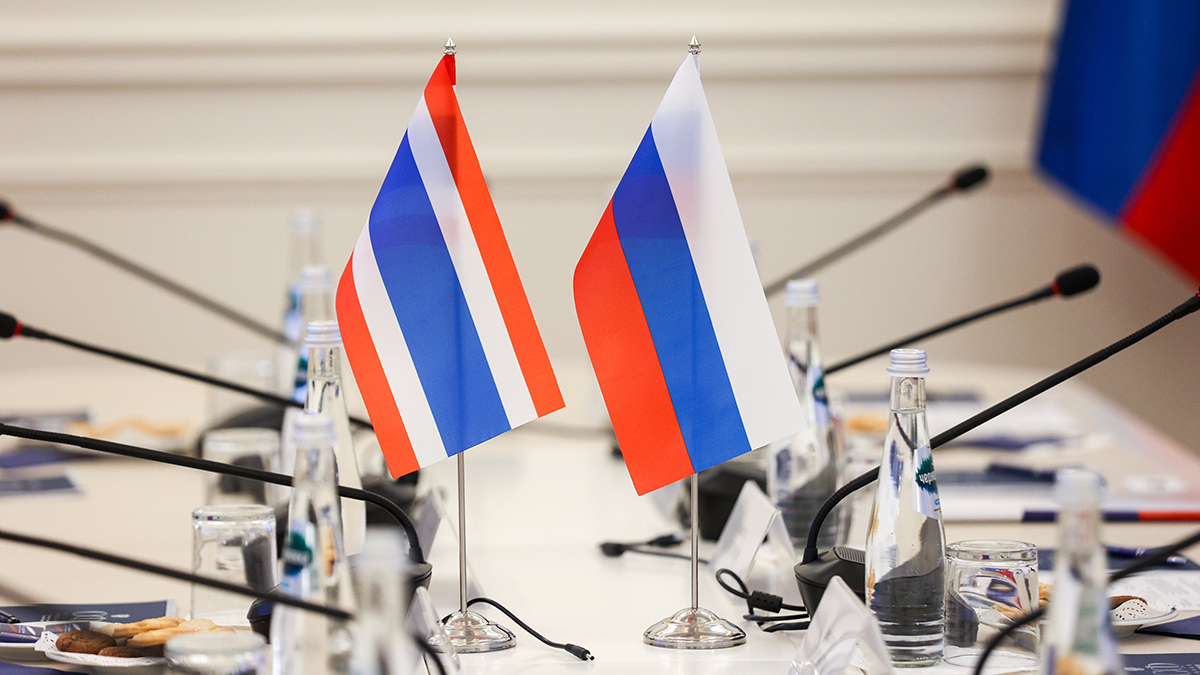 Посольство России в Таиланде призвало туристов оформлять более дорогие страховки