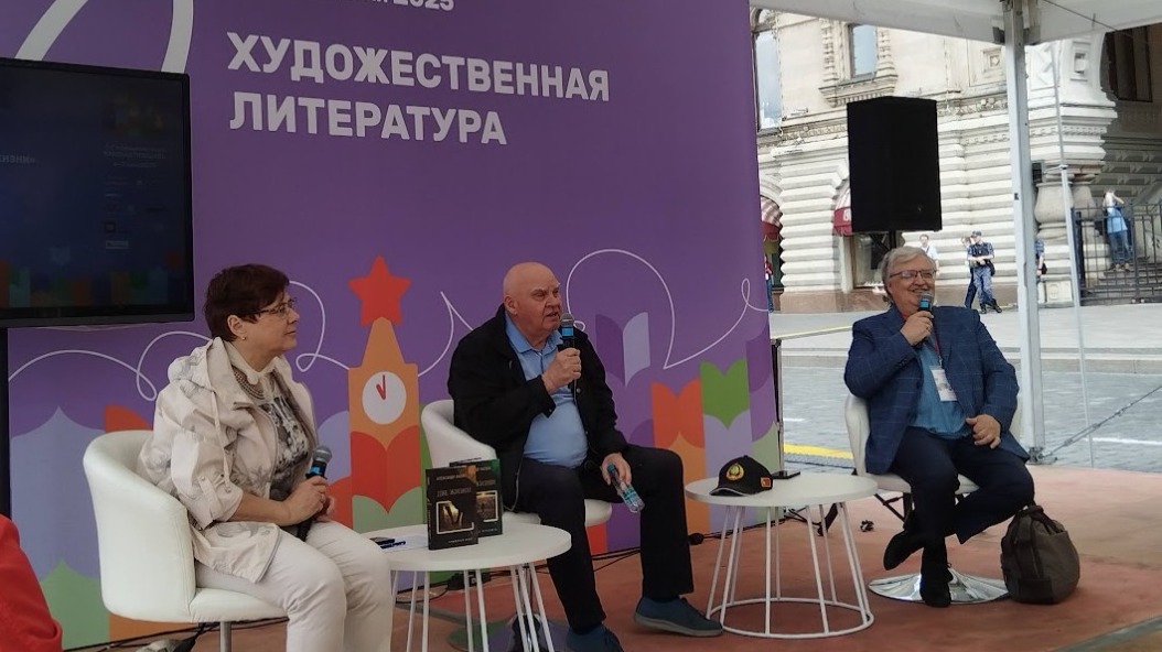 Вопреки парадоксу русской литературы