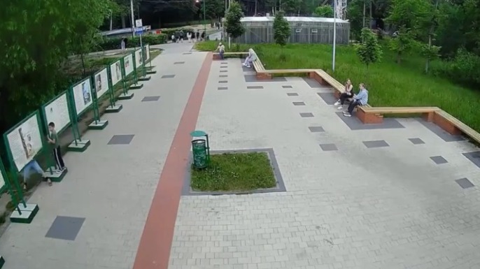 Школьники в Арзамасе разгромили уличную выставку в честь Пушкина 