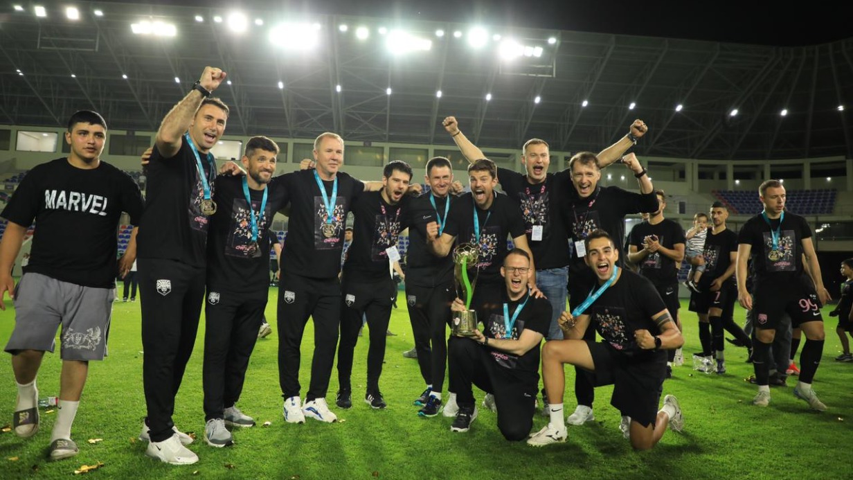 Краснодарские футболисты и тренера завоевали первое золото, ЛЧ и Кубок Азербайджана