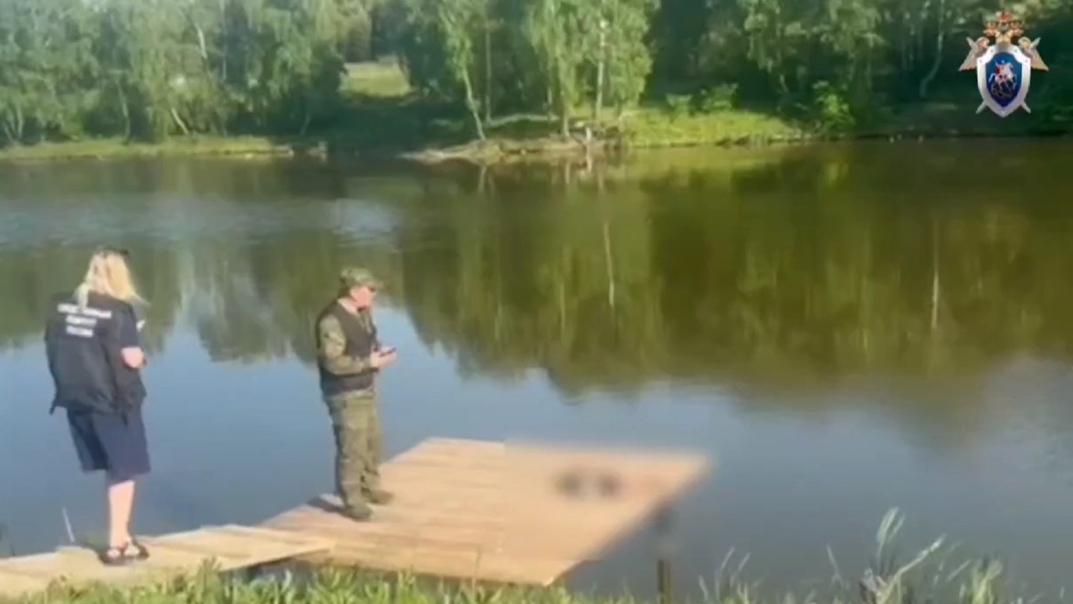 Тело девочки в пакете нашли в Красноярском крае на берегу озера