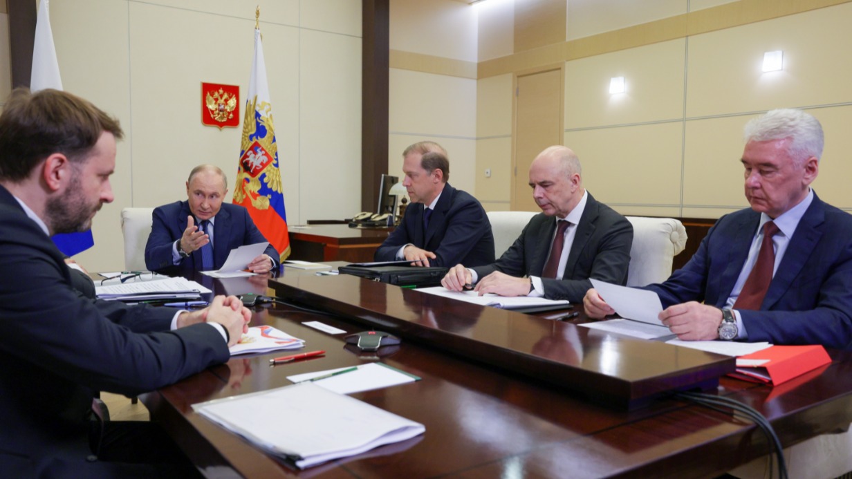 Президент РФ Владимир Путин провел совещание Совета по стратегическому развитию и нацпроектам. В нем принял участие мэр Москвы Сергей Собянин