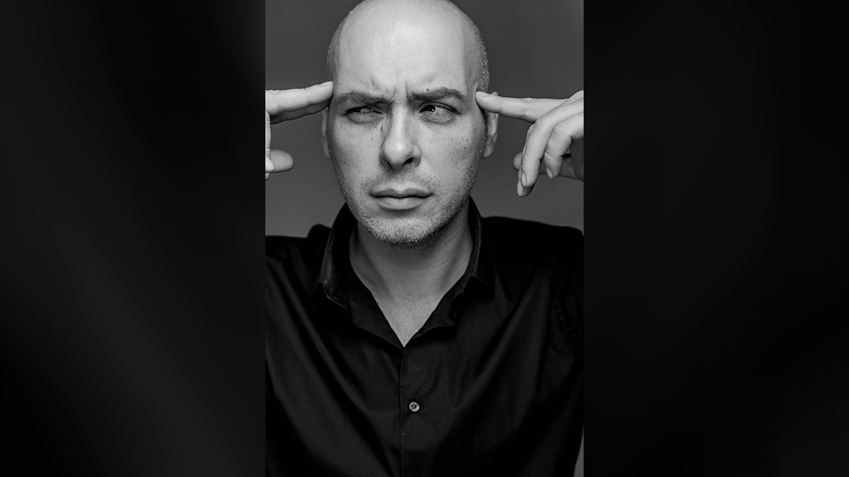 Бывший ведущий Первого канала назвал некомфортной жизнь коллег в России