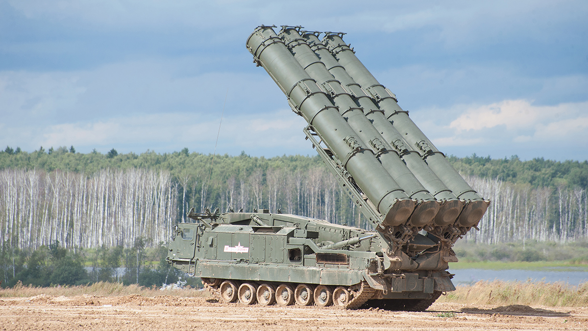 Минобороны: 121 беспилотник ВСУ сбили за ночь над регионами России