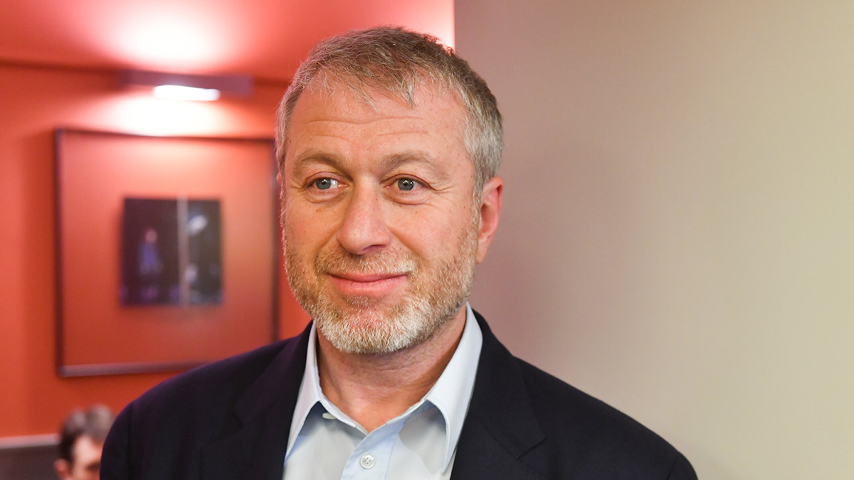 Представитель Абрамовича прокомментировал сведения об уголовных делах на Джерси