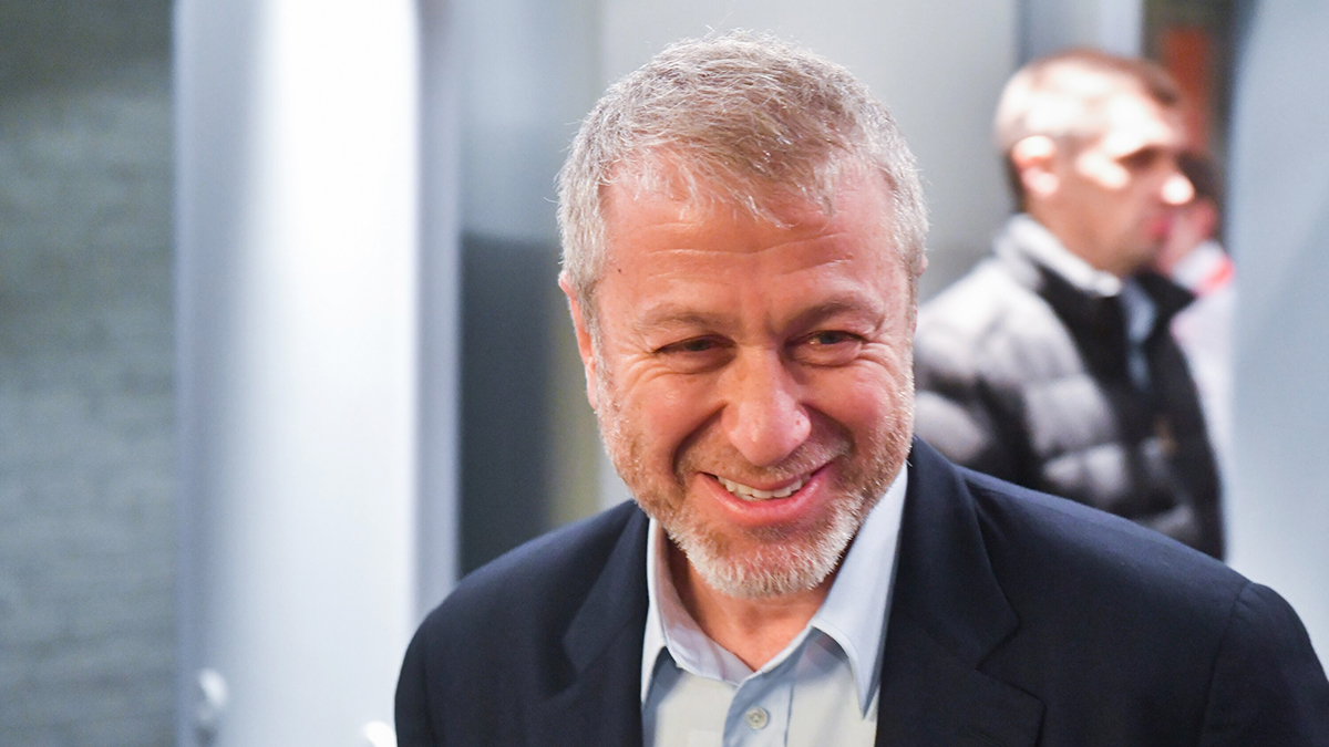 Романа Абрамовича заподозрили в коррупции и отмывании денег на Джерси