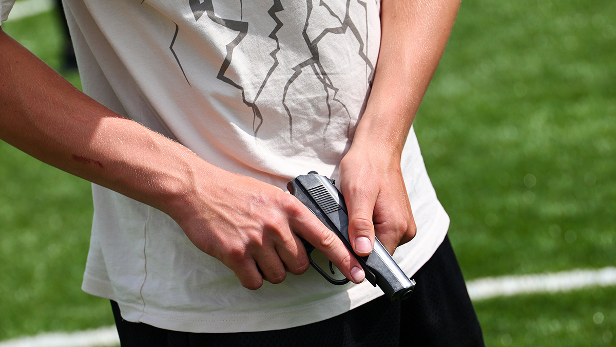 Уголовное дело возбудили после стрельбы в подростков в Подмосковье