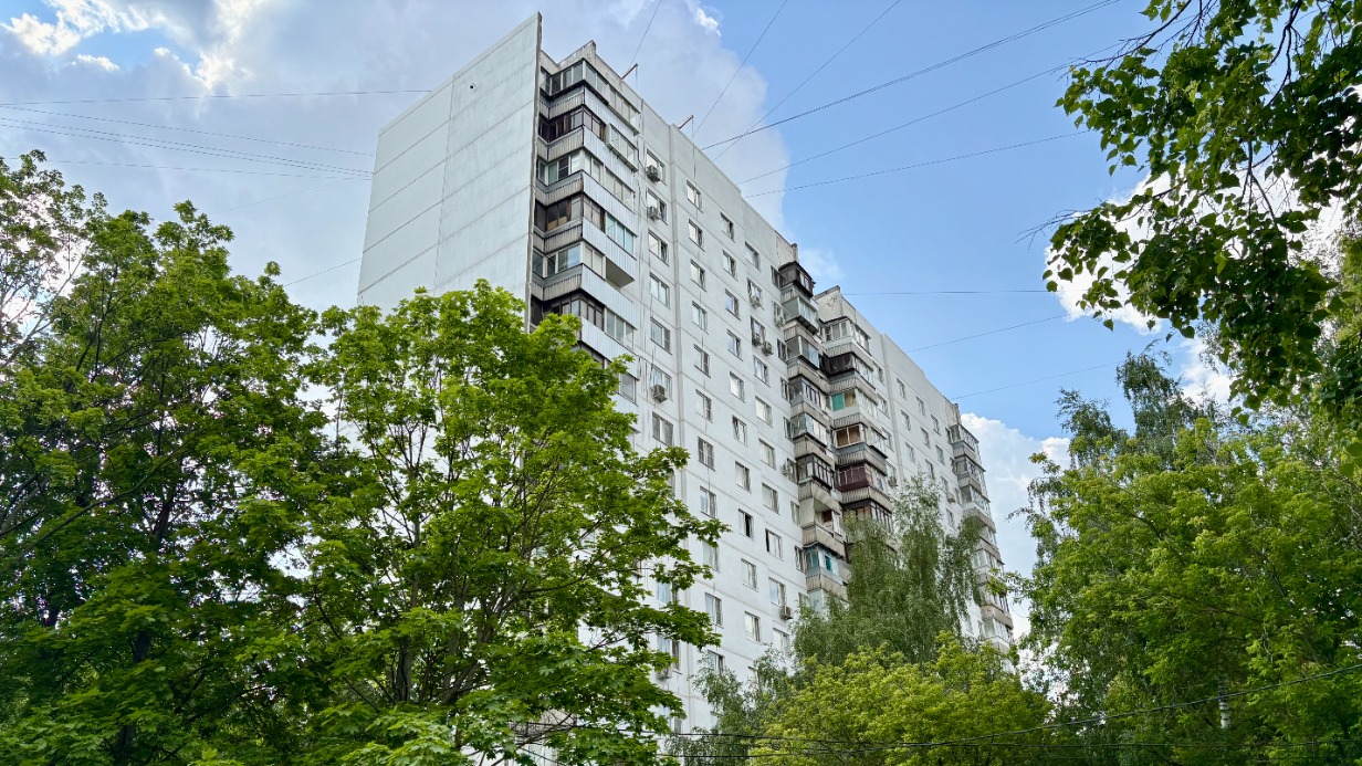 Стартовал капитальный ремонт жилого дома на Домодедовской улице