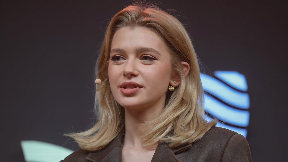 Актриса Анастасия Уколова опубликовала фото с возлюбленным Антоном Филипенко