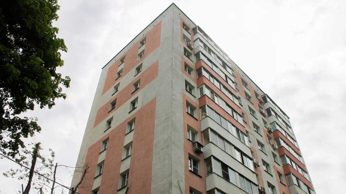 В трех жилых домах на Зарайской улице заменили все лифтовое оборудование по программе капитального ремонта жилого фонда