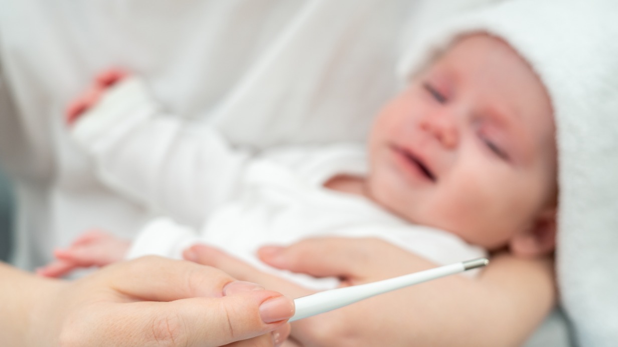 Что может грозить москвичке, отказавшейся лечить пятимесячную дочь от бронхита