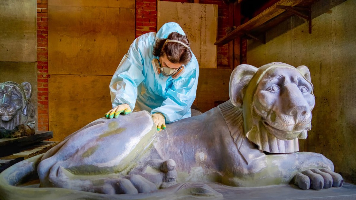 Сергей Собянин рассказал о реставрации львов усадьбы Кузьминки