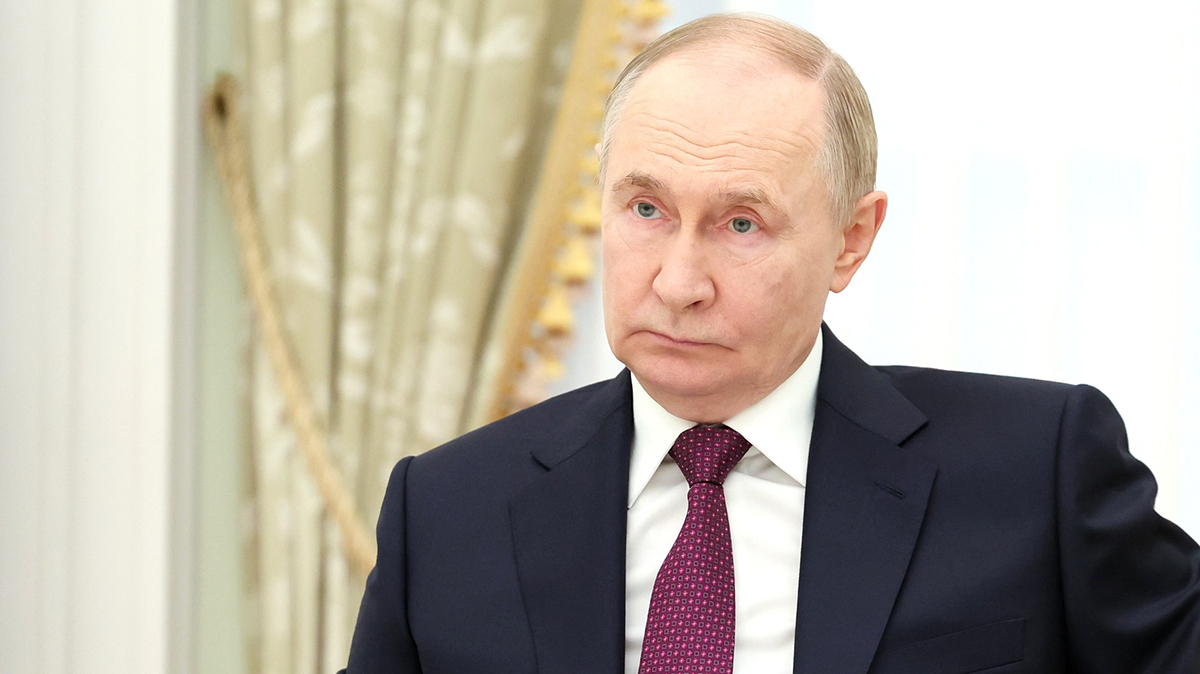 Путин выразил соболезнования в связи с кончиной журналиста Вышинского
