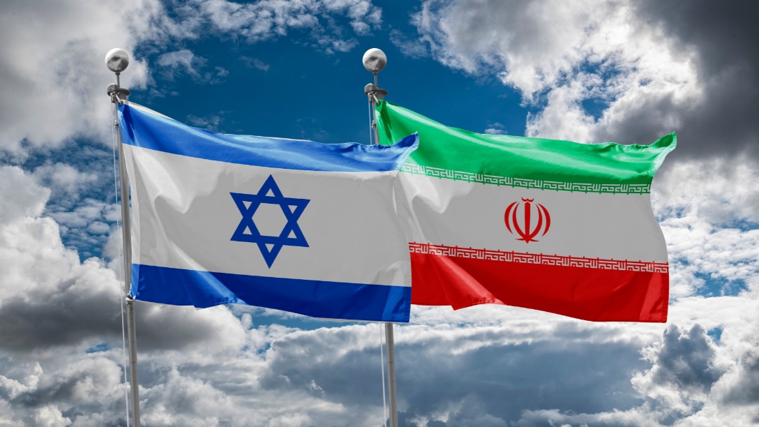 Несмотря на завершение активных боевых действий, отношения между Израилем и Ираном все еще накалены до предела 