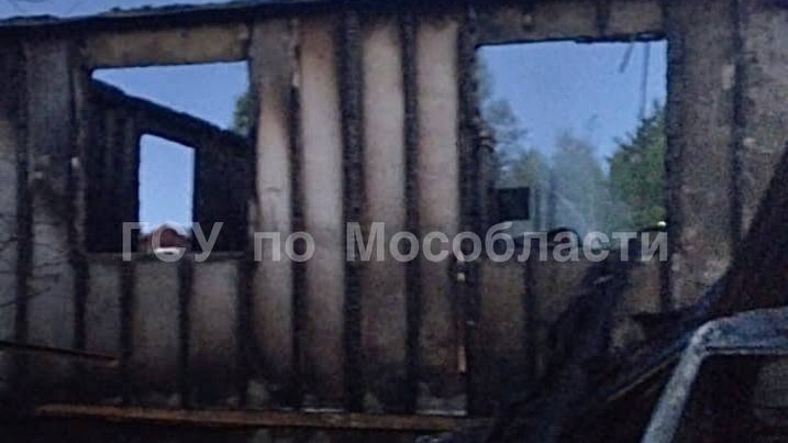 Житель Подмосковья поджег дом, где находились его бывшая жена и четыре друга
